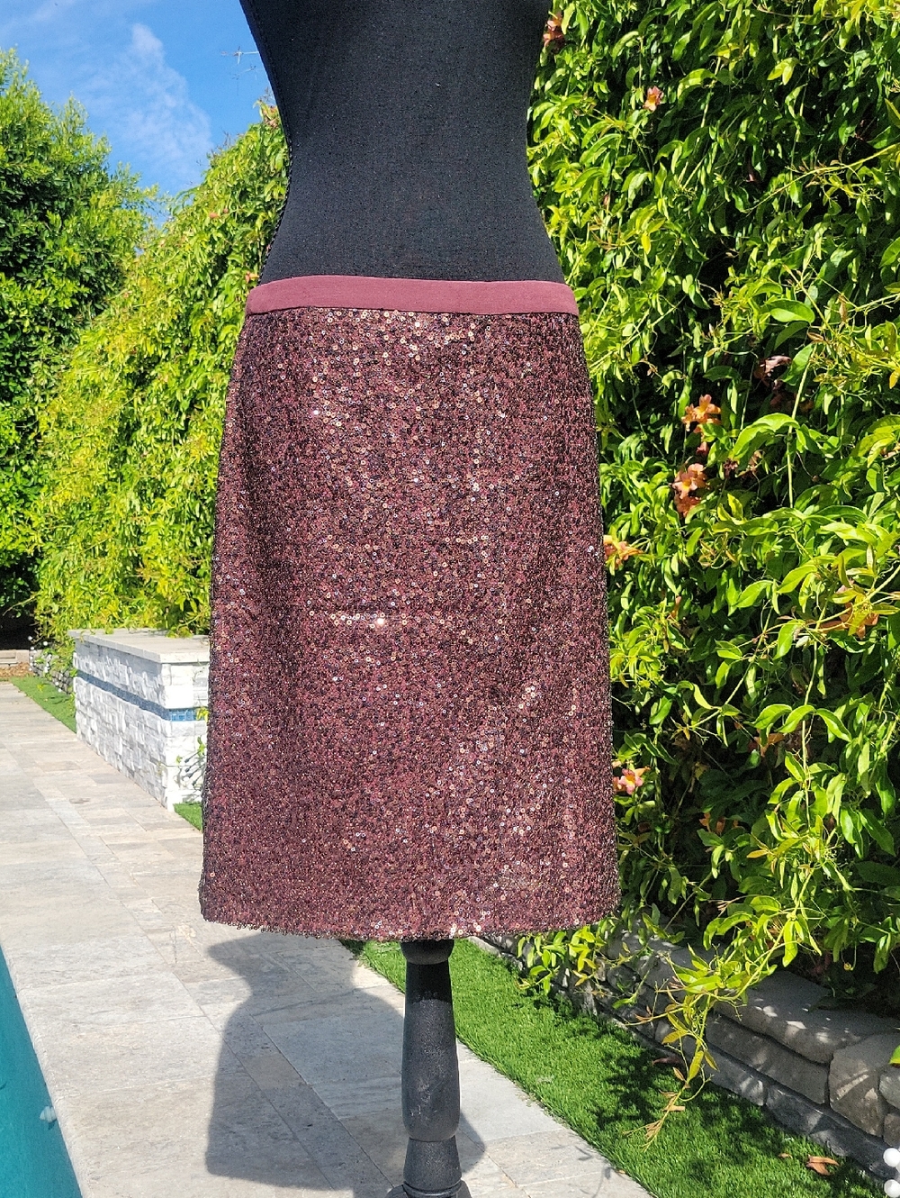 Sparkling SEQUINS Burgundy/wine  Midi Pencil Skirt With Silk Lining 8